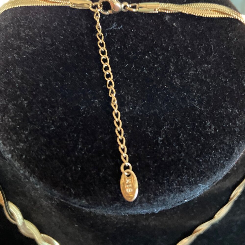 Necklace - Picture 4 of 4